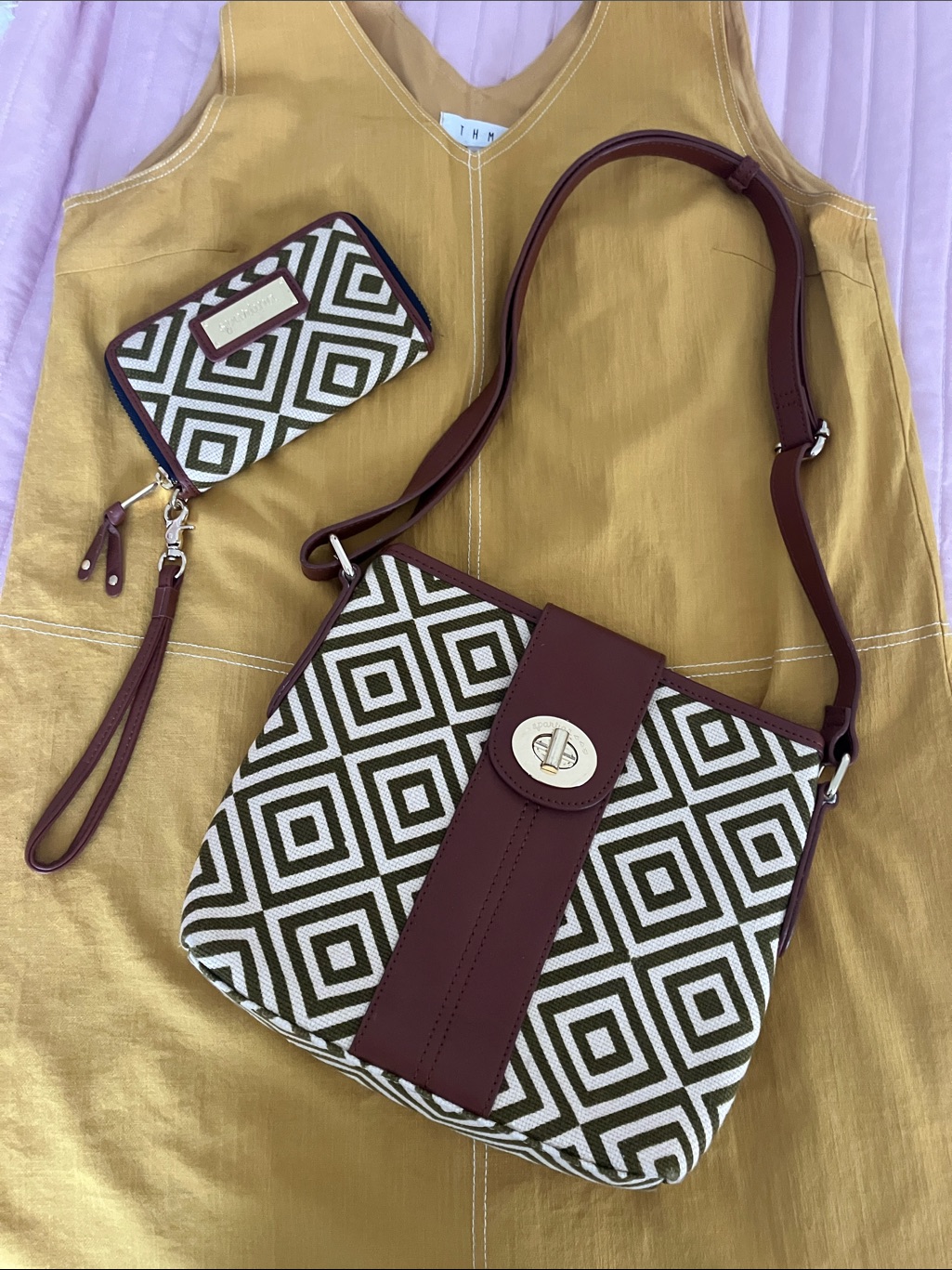Spartina 449 Matching Linen + Leather Crossbody + Wristlet Wallet Olive Euc
